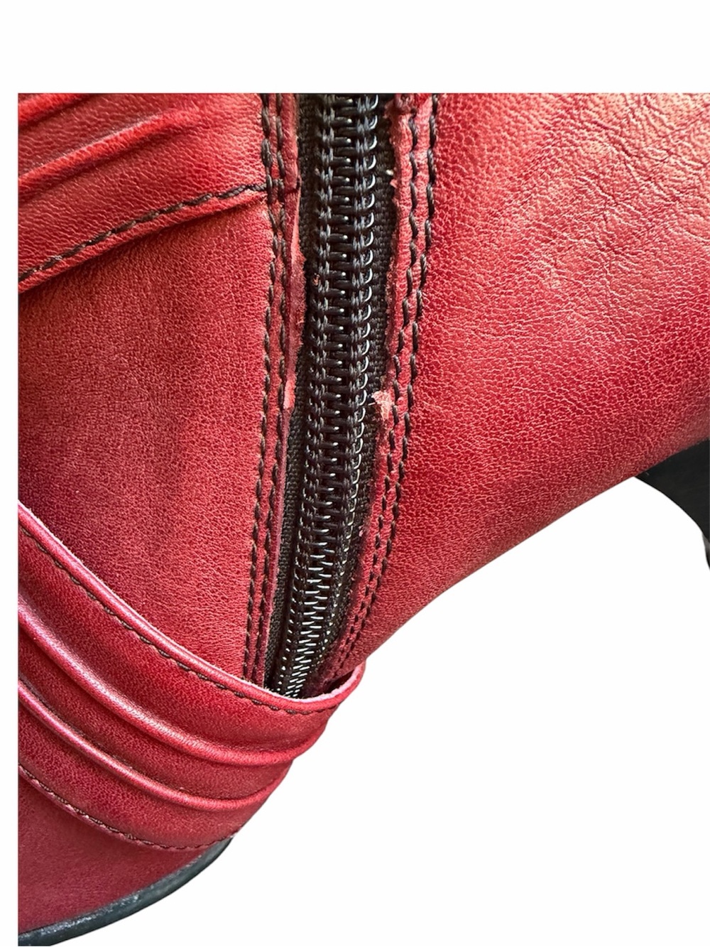 Born Crown Biddy Crimson Red Leather Ankle Boots Size 11 - Picture 8 of 9